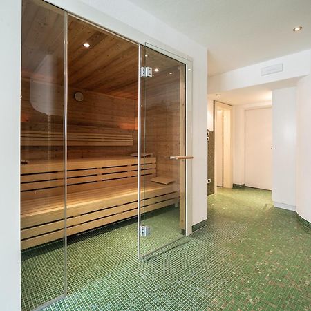 Aparthotel Zum Schloessl Villa Ottone Bagian luar foto