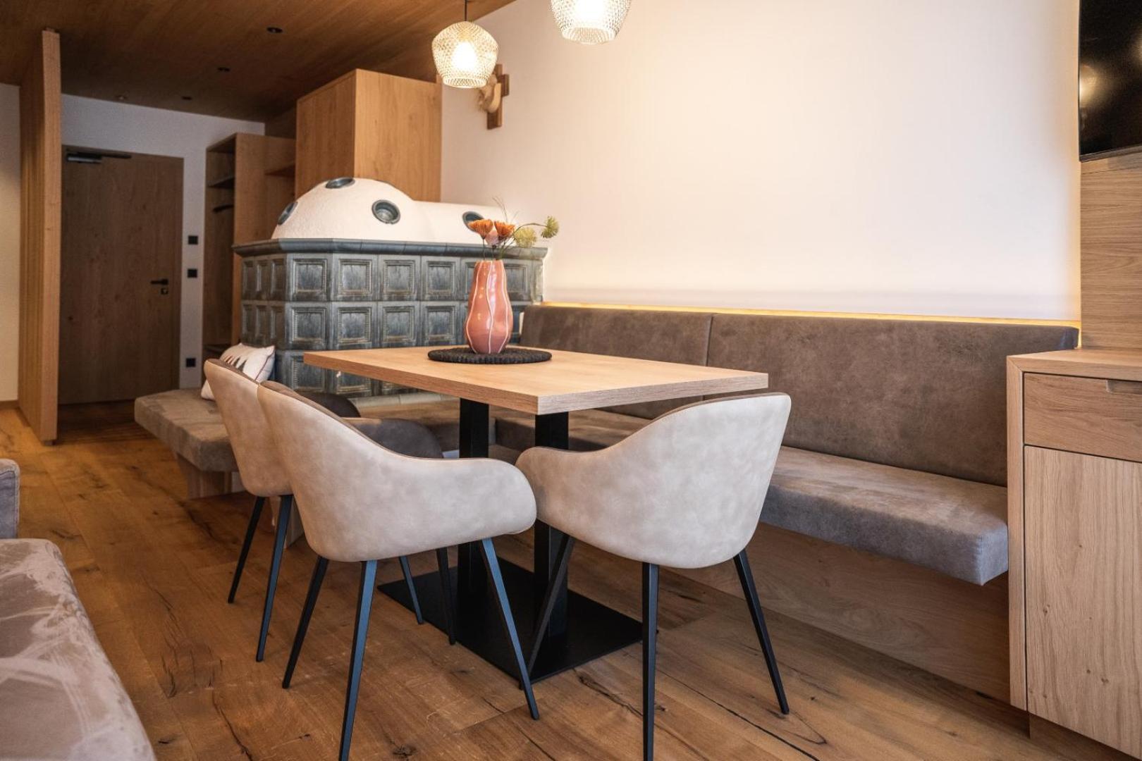 Aparthotel Zum Schloessl Villa Ottone Bagian luar foto
